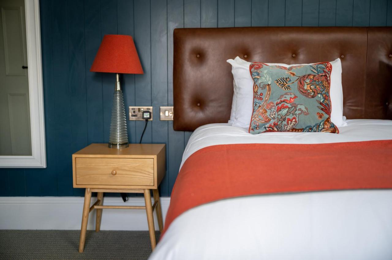 Victoria Hotel By Chef & Brewer Collection Menai Bridge Eksteriør billede